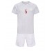 Otroški Nogometni dresi Danska Joakim Maehle #5 Gostujoči SP 2022 Kratek Rokav (+ Kratke hlače)